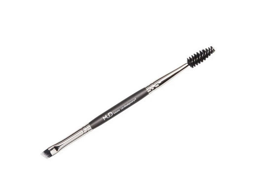 #220 Eye Brow Brush